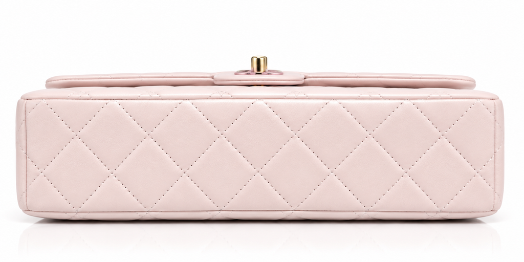 Elegant Light Pink Quilted Shoulder Bag – Gold Chain Detail